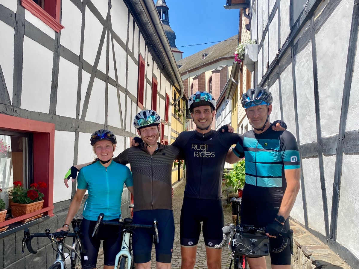 Groep fietsers Rudi Rides in Heimbach